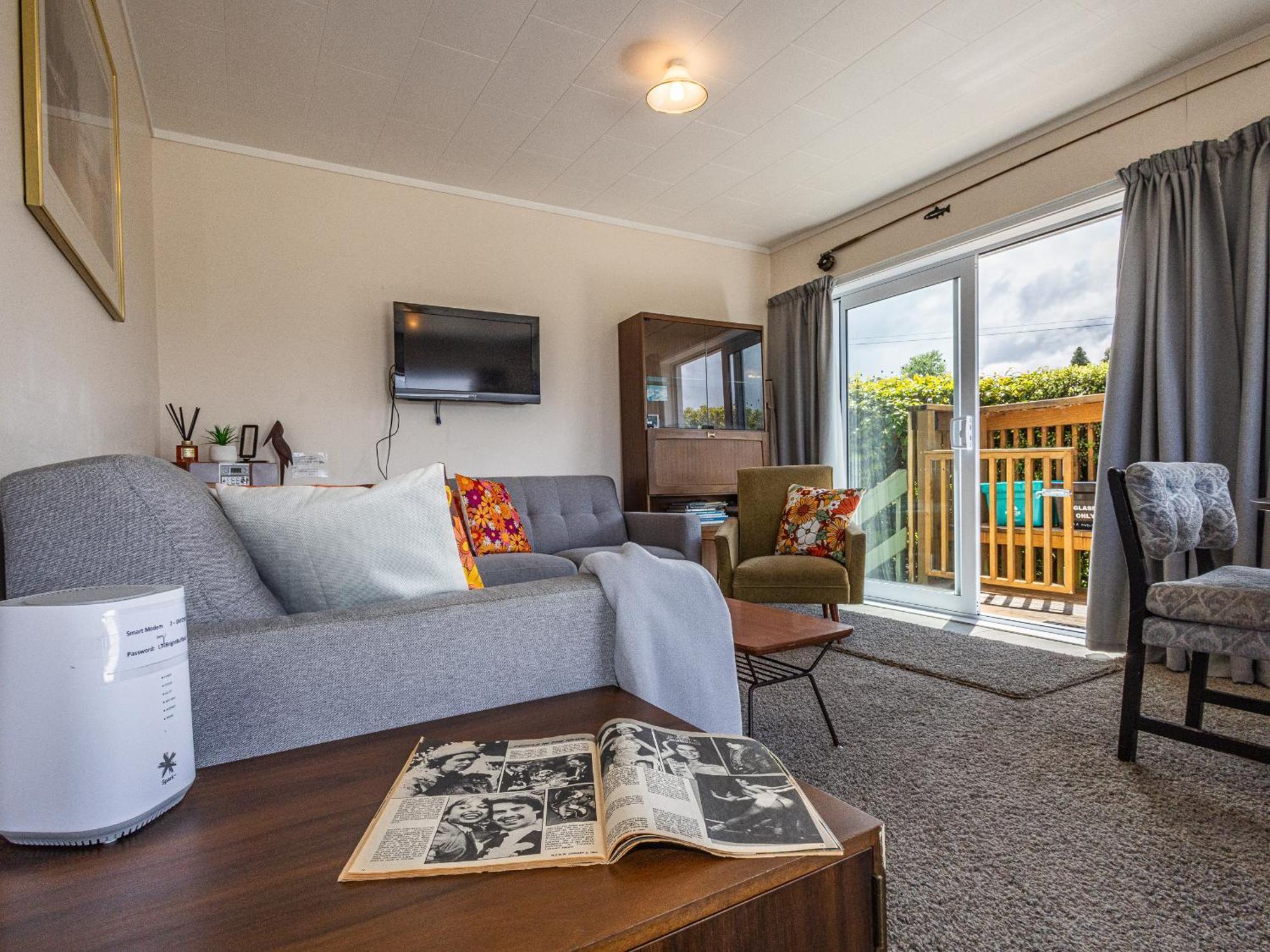 Central Riverside Retreat - Taupo Holiday Home Zewnętrze zdjęcie