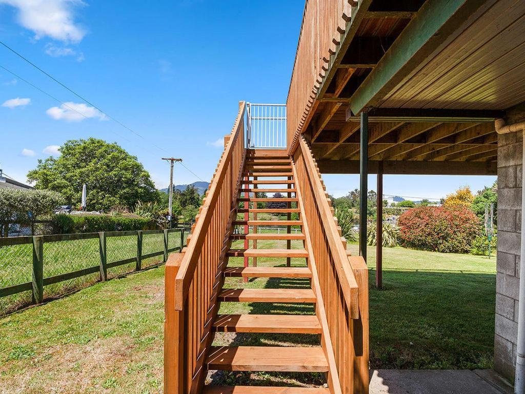 Central Riverside Retreat - Taupo Holiday Home Zewnętrze zdjęcie